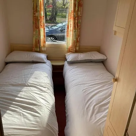 G4 Caravan Par